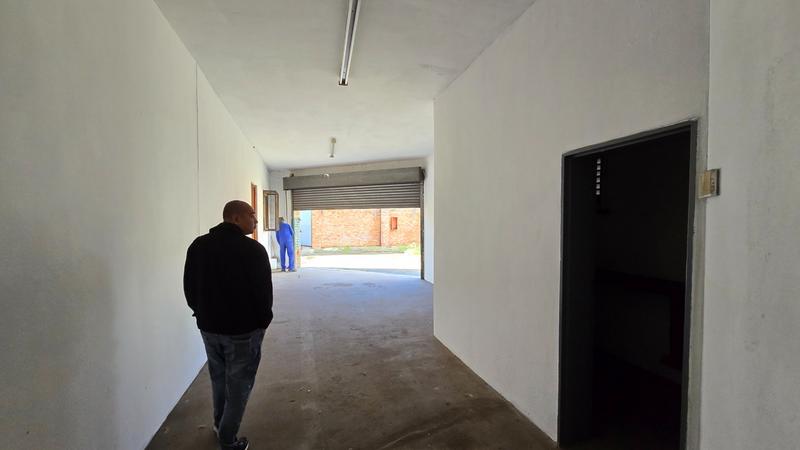 To Let commercial Property for Rent in Klipkop Western Cape